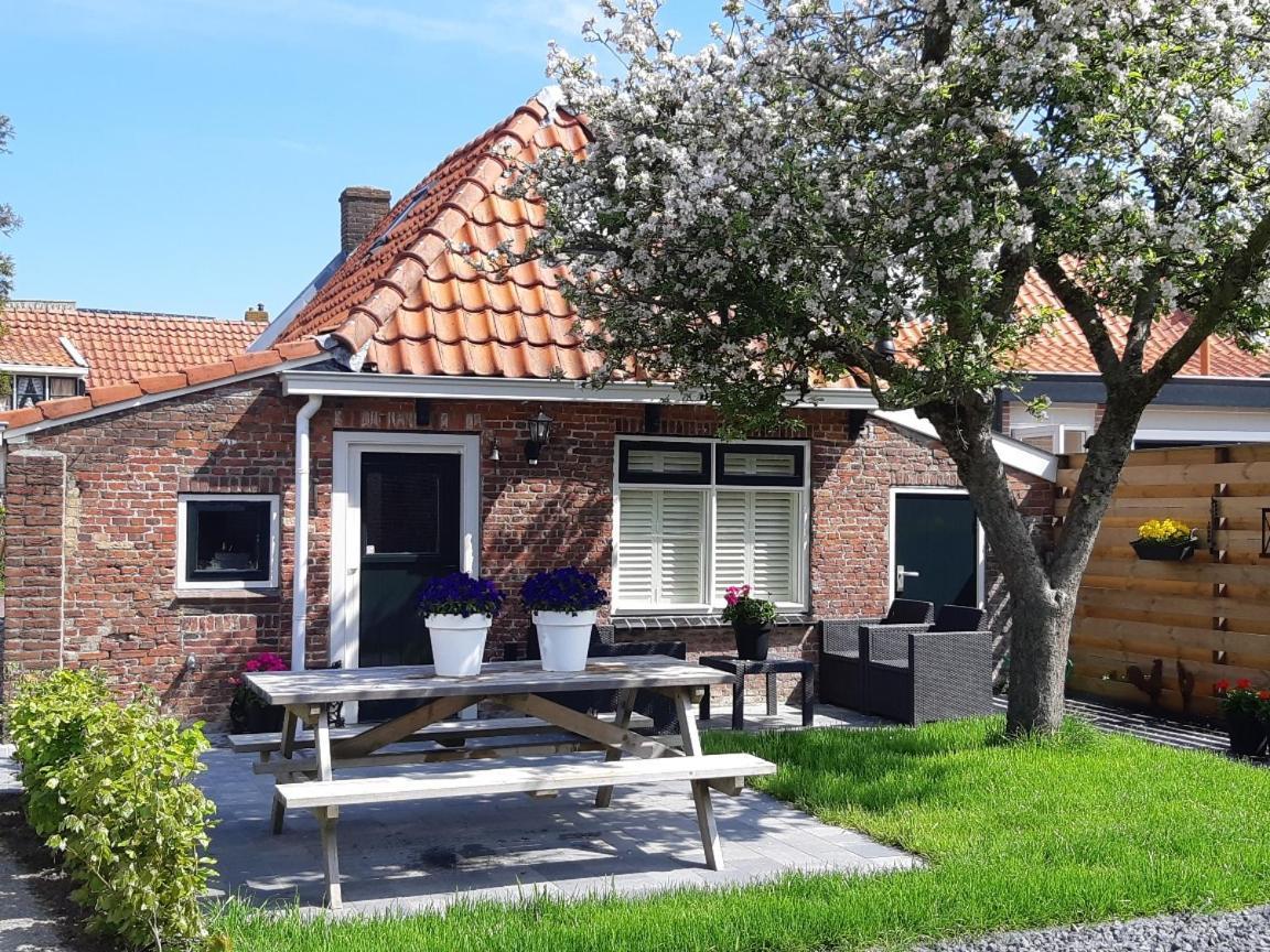 فيلا Waddenfestijn Paesens المظهر الخارجي الصورة