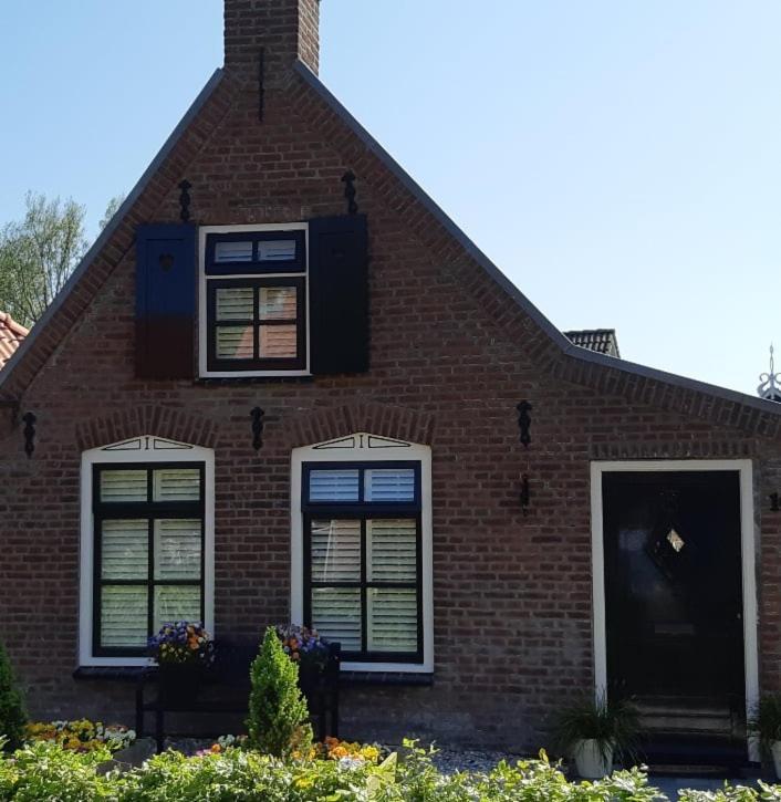 فيلا Waddenfestijn Paesens المظهر الخارجي الصورة